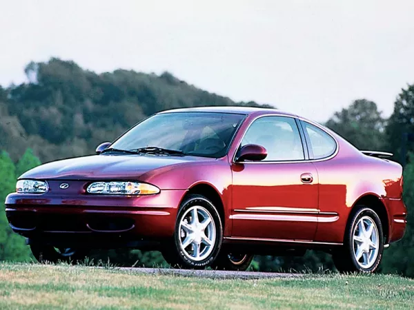 Dịch vụ thay Kính chắn gió xe Chevrolet Alero tận nơi